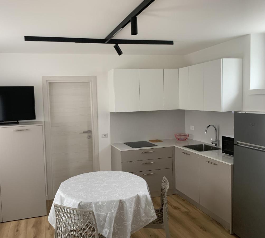 Appartamento Camelia Malcesine Exterior foto
